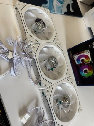 Ventiladores PC Upsiren PRISM 4 PRO ARGB x3