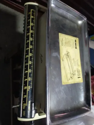 Báscula Farmacia Vintage EKS Anita