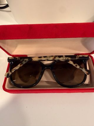 Gafas de sol Carolina Herrera CH