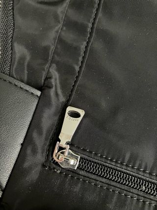 Mochila Parfois Negra con Bolsillos