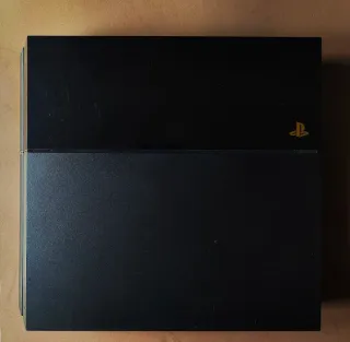 PS4 FAT CUH-1004A + 2 Mandos + Juegos