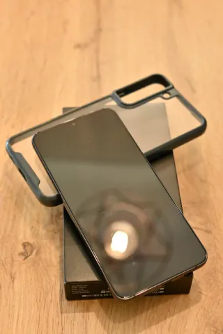 Samsung Galaxy S22+ Plus. 256GB. 5G