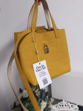 Bolso Carolina Herrera Matryoskha locked XS