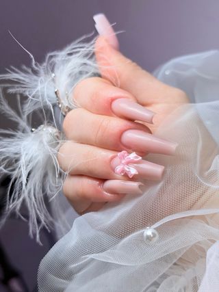 Manicura. servicios : Agenda tu cita 605-239666