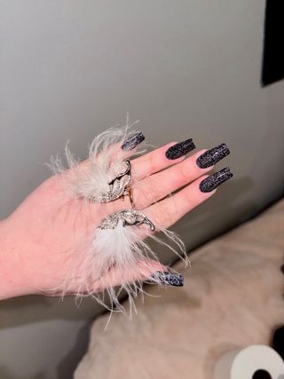 Manicura. servicios : Agenda tu cita 605-239666