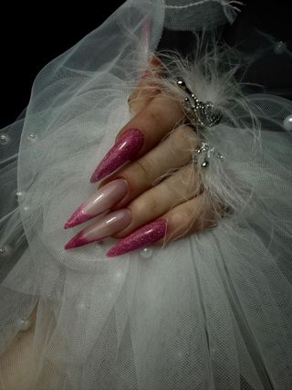 Manicura. servicios : Agenda tu cita 605-239666
