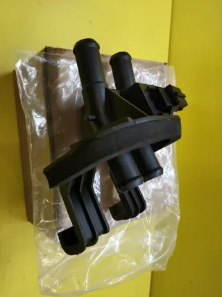 GRIFO VALVULA CALEFACCION FORD 1014585