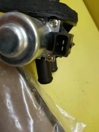 GRIFO VALVULA CALEFACCION FORD 1014585