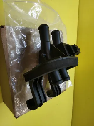 GRIFO VALVULA CALEFACCION FORD 1014585
