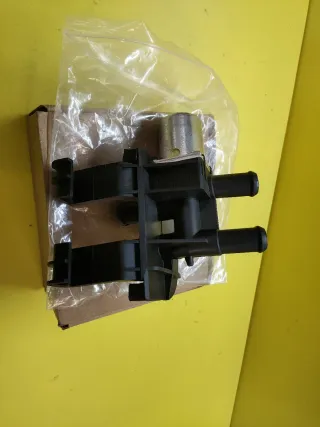 GRIFO VALVULA CALEFACCION FORD 1014585