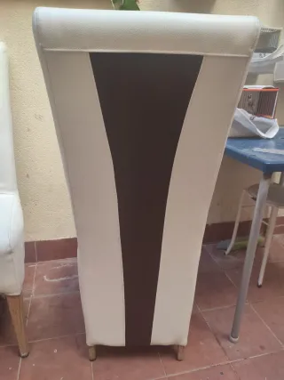 Juego de 4 sillas blancas modernas