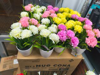 Flores Artificiales Maceta Rosa Blanca Amarilla