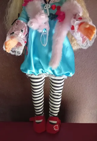 Nancy Alicia nel Paese delle Meraviglie