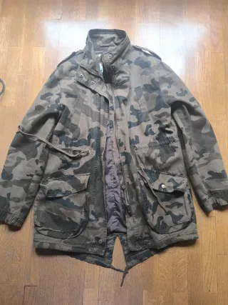 Cazadora militar mujer