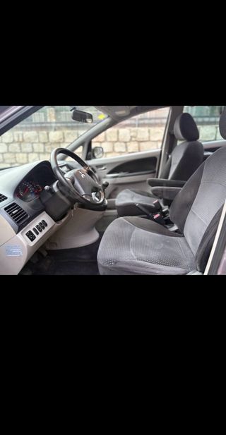 MITSUBISHI GRANDIS 2.0 DID INTENSE 2005