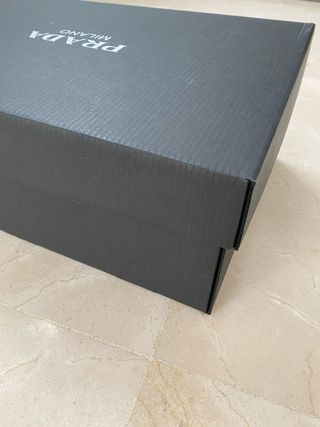Caja Prada Nueva Sin Usar