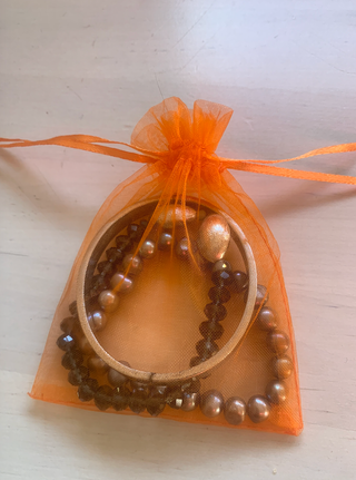 Lote 3 pulseras plateadas y grises