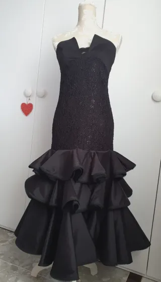 Traje Flamenca Negro Encaje