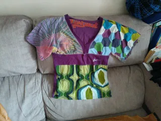 2 Camisetas Desigual Talla L