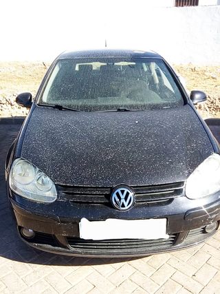 Volkswagen Golf 2004