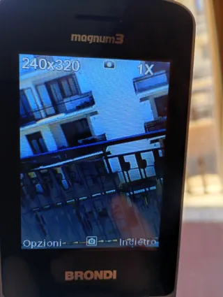 TELEFONO CELLULARE BRONDI MAGNUM 3 USATO