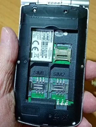 TELEFONO CELLULARE BRONDI MAGNUM 3 USATO