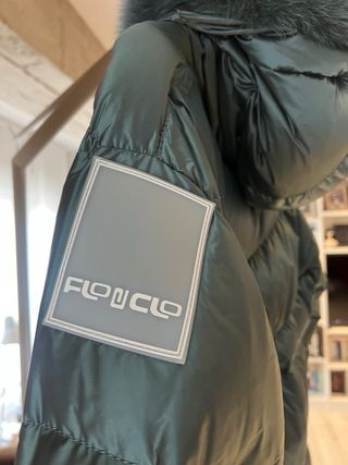 Plumas floclo verde talla 42, puesto 2 veces