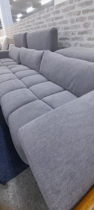 Sofá Moderno Gris Tela de 312cm Nuevo