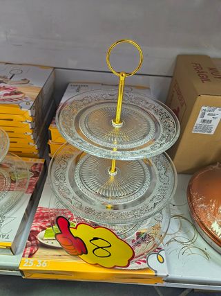 Tartera de cristal 3 pisos dorada