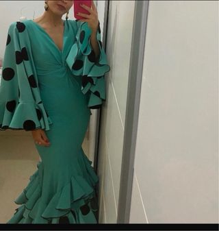 Traje de flamenca con lunares