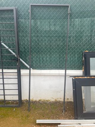 Reja de seguridad para puerta exterior