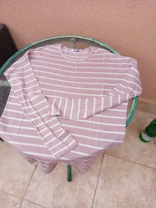 Camiseta Pull&Bear rayas rosa talla M