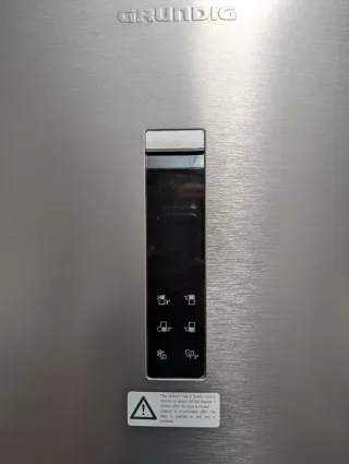 Frigorífico Combi Grundig (Motor Inverter, Pantall