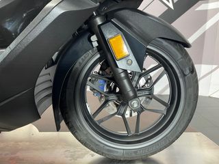 Honda Forza 125 Negra