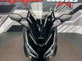 Honda Forza 125 Negra