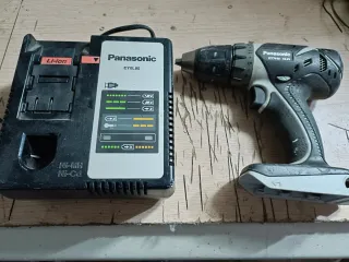 Taladro Atornillador para reparar o piezas