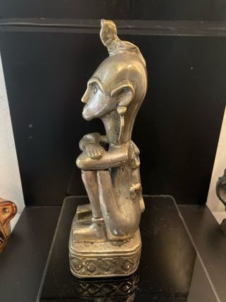 Figura bronce de  Arte Oceánico