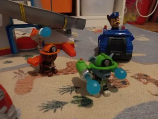 Centro de Mando Patrulla Canina con Figuras