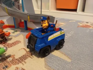 Centro de Mando Patrulla Canina con Figuras