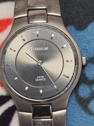 Reloj Titanium Plata 3ATM Quartz