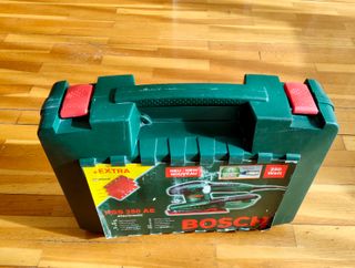 Lijadora Bosch PSS 250 AE Electrónica