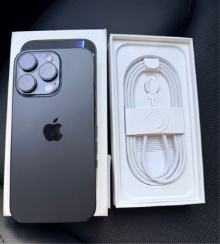 iPhone 16 Pro Negro Titanium
