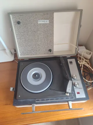 Tocadiscos Stibert Vintage - funciona perfectament