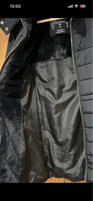 Abrigo acolchado negro