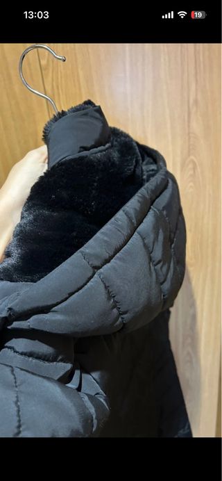 Abrigo acolchado negro
