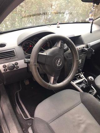Opel Astra 2005
