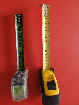 2 Flexómetros: 5m y 7.5m