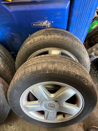 Llantas Clio 4 185/55R15