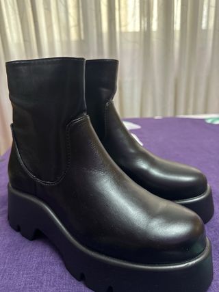 Botas tipo Chelsea  Talla 36 nuevas