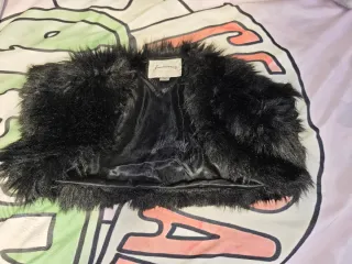 Bolero pelo negro talla M